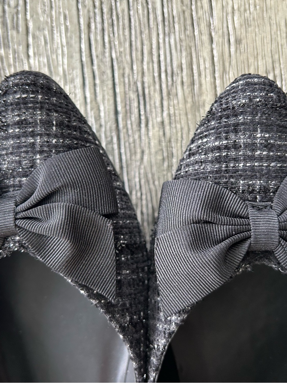 Reaction Kenneth Cole Black Tweed Pointed Ballet Flats with Grosgrain Bow - Picture 3 of 5